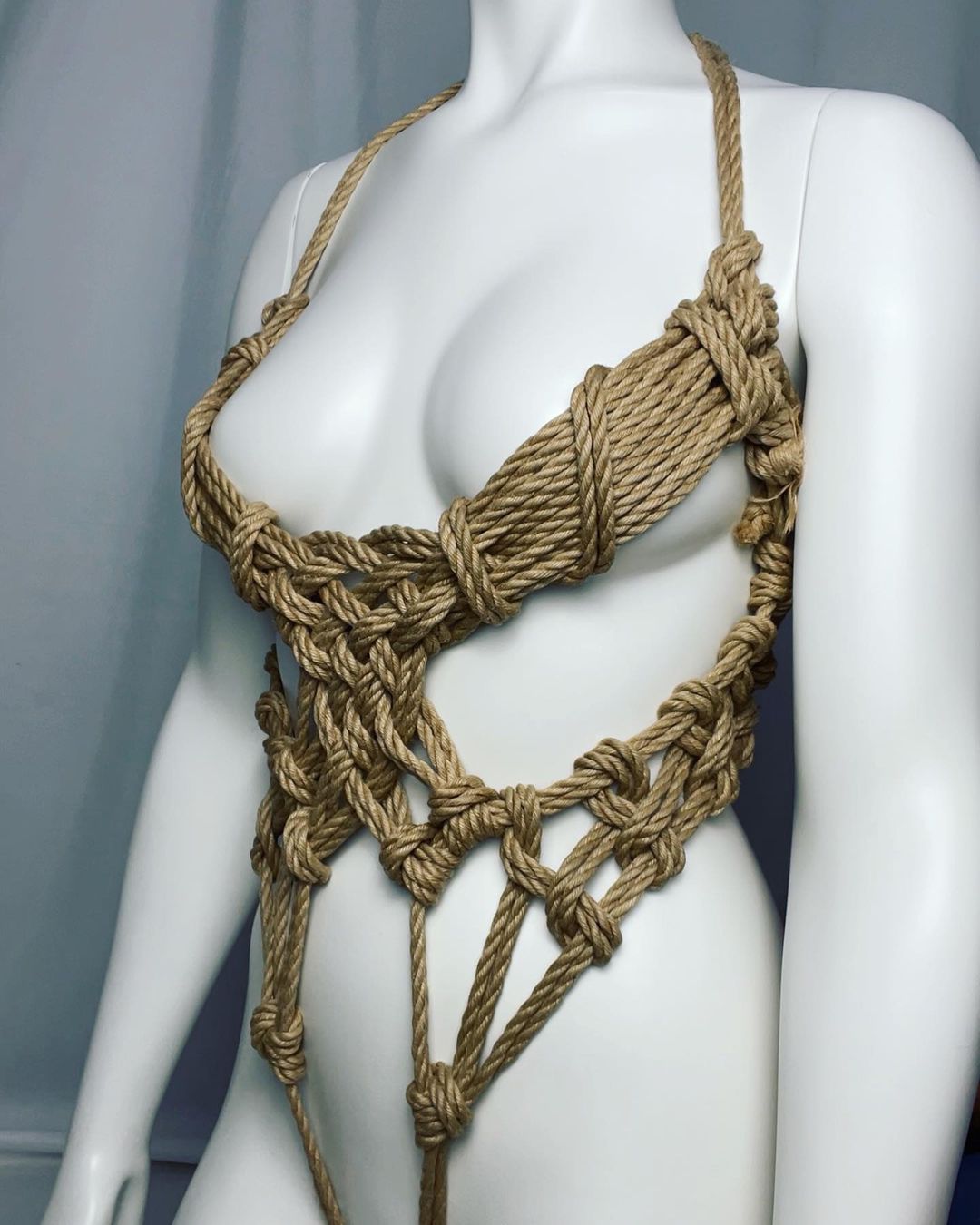 Shibari photography