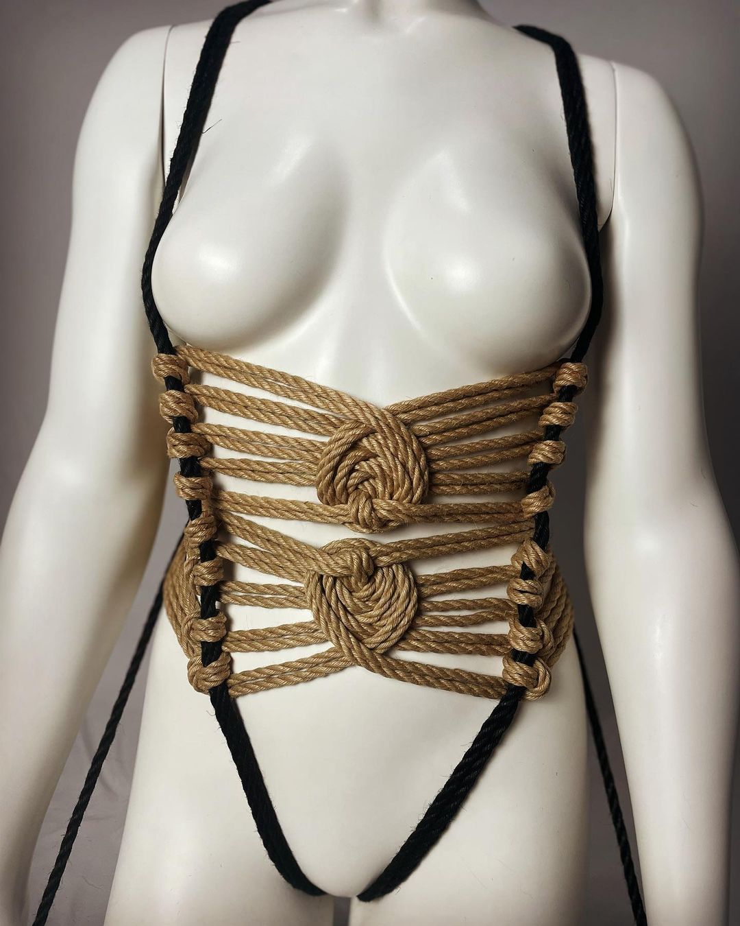 Shibari photography