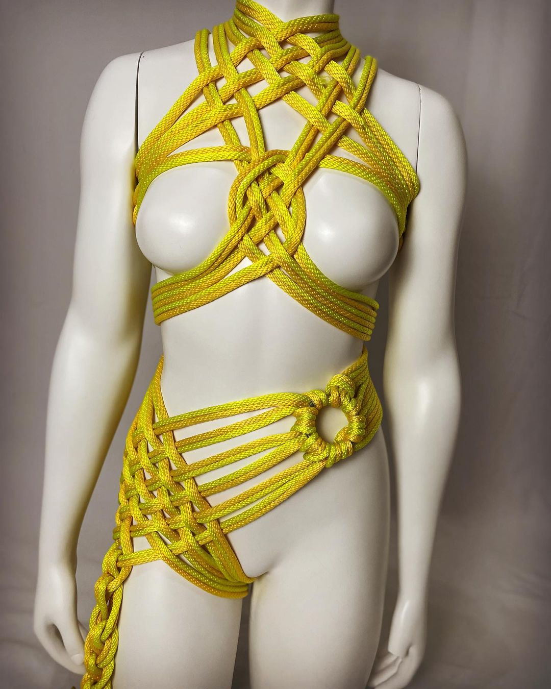 Shibari photography
