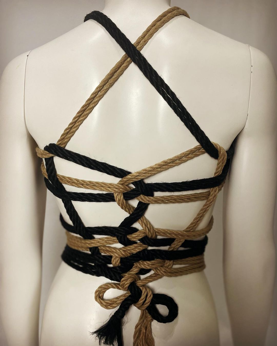 Shibari photography