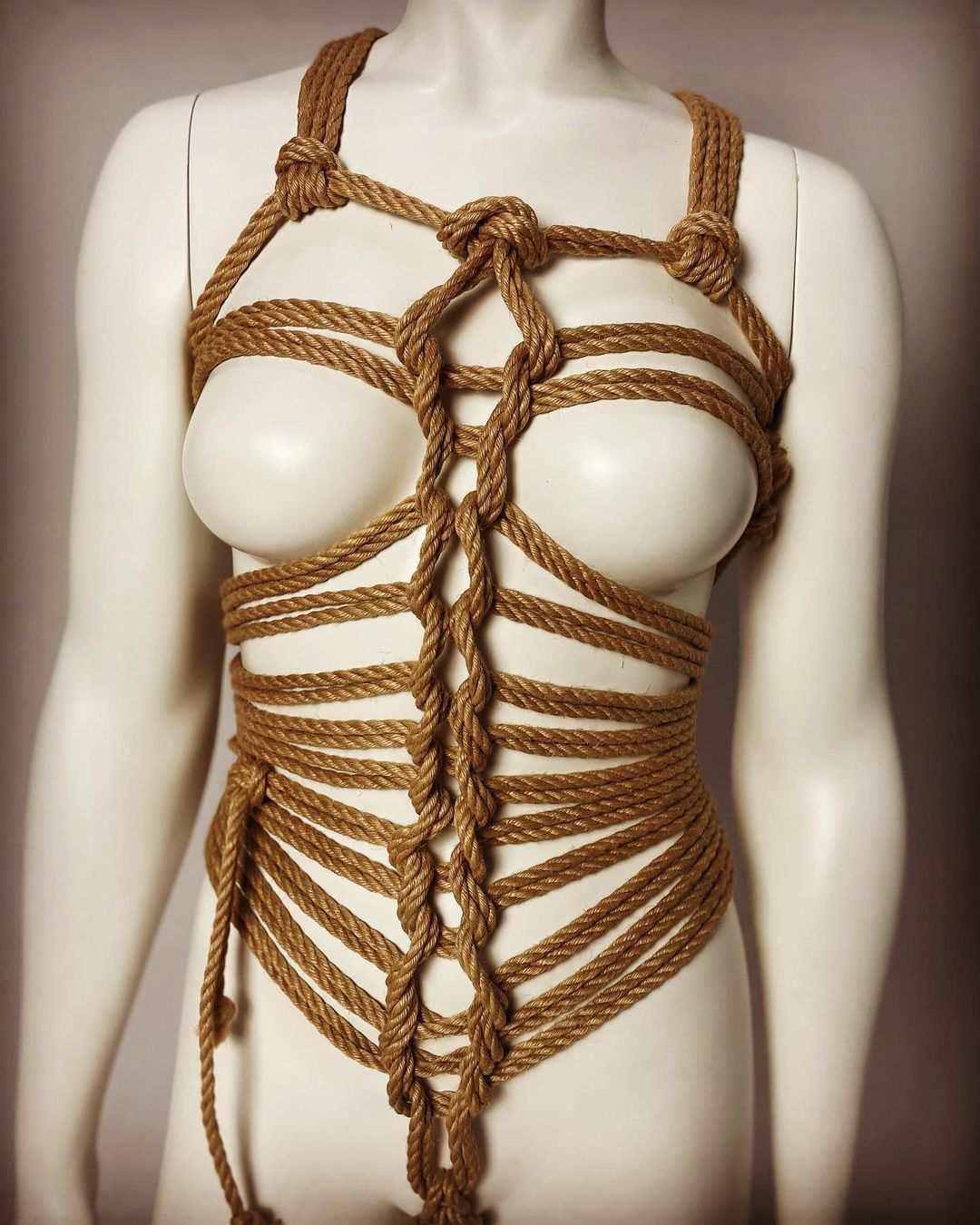 Shibari photography